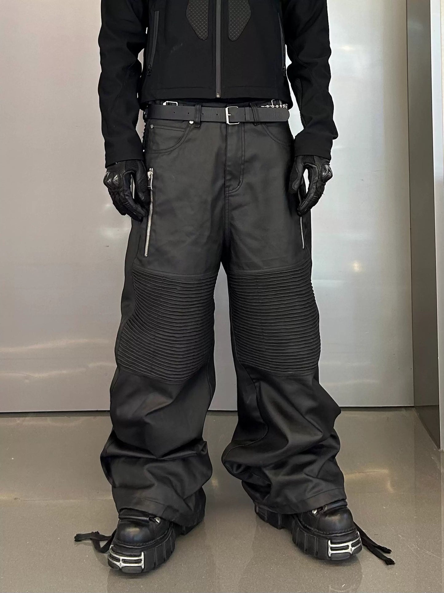 *RYE CHASIN *VINYL BRUSH WAX BAGGY CARGO JEANS