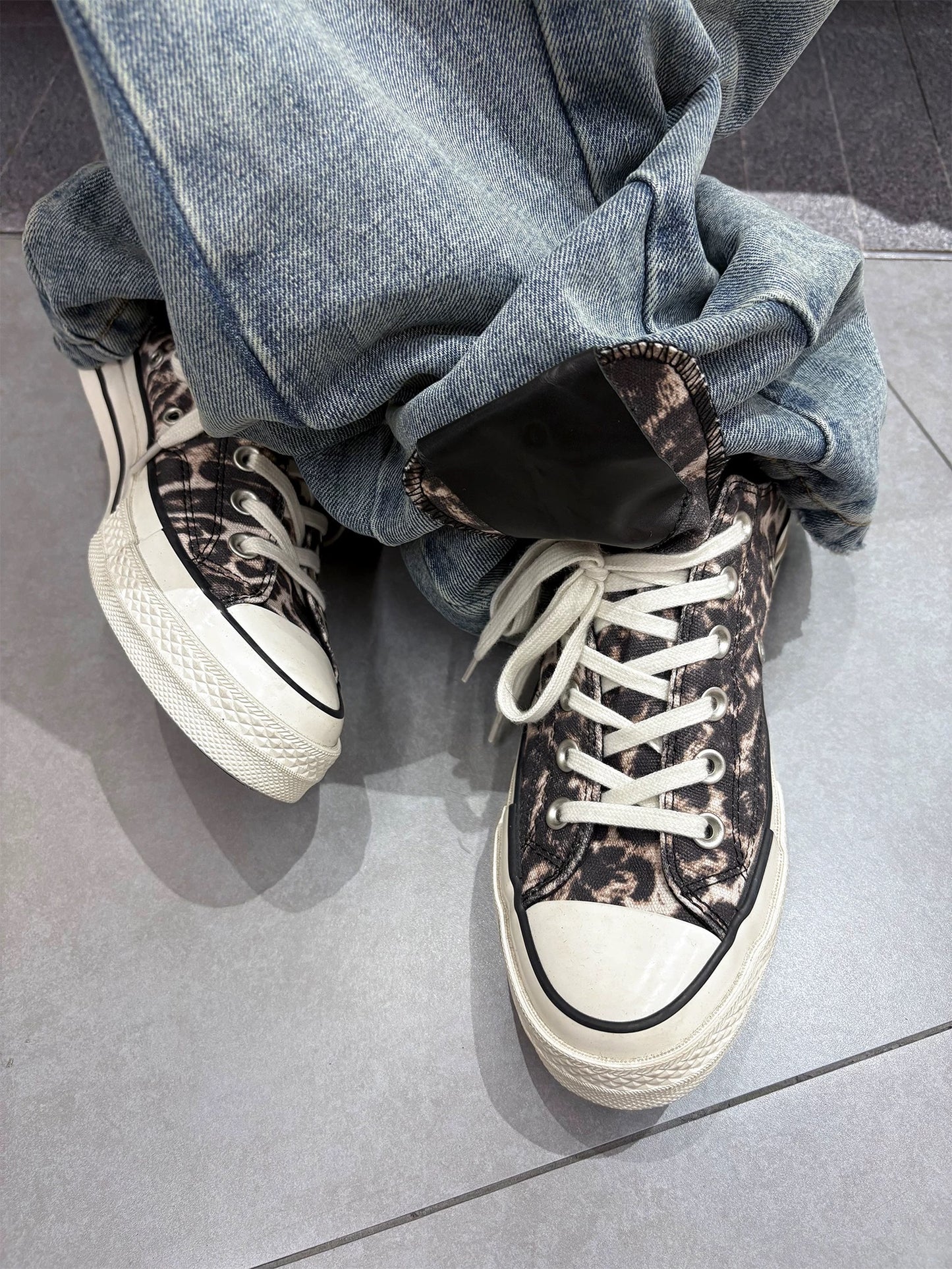 *RYE CHASIN “1970S SEXY STAR" CANVAS SHOES